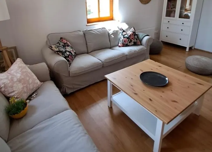 Oereghegyi Vendeghaz - On The Old Hill Balatonszepezd